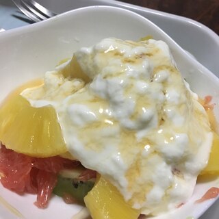 フルーツサラダ〜ハニーヨーグルト風味〜